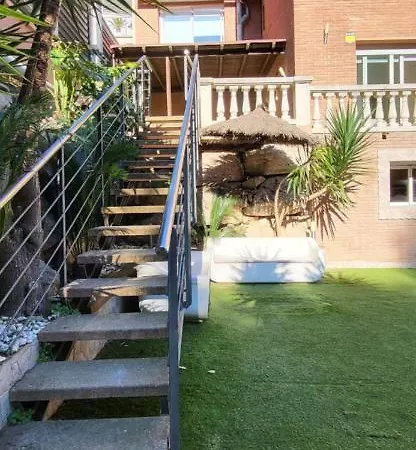 Casa En Alella, Barcelona Dom wakacyjny *
